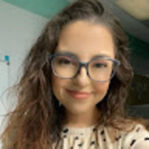 Meet your Posher, Gabriela